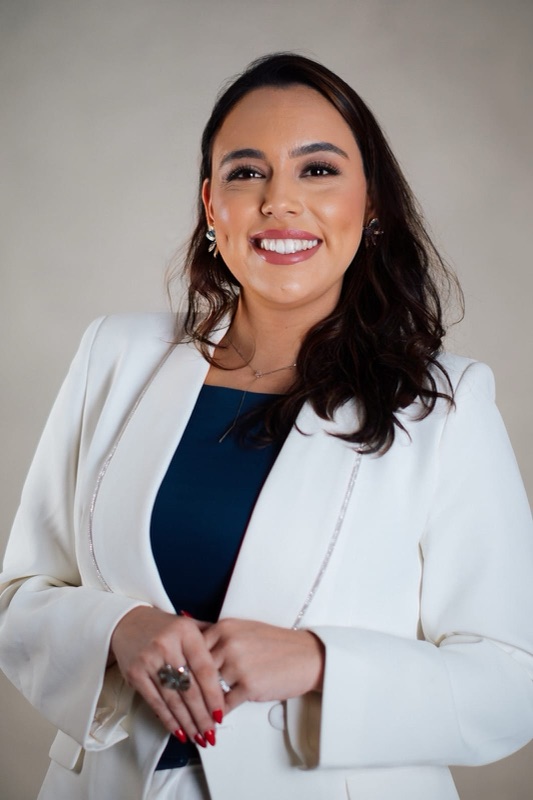 Carina Bissoli - Sócia e Private Real Estate Advisor